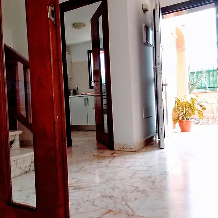 A Casa Di Ilaria Hostel